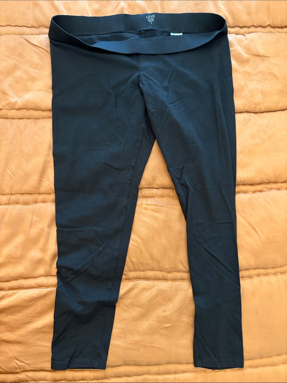 Love by Gap black maternity leggings